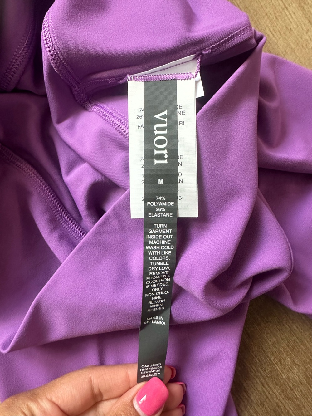 Vuori All The Form Legging (bright violet) Medium - NWT - Picture 4 of 6